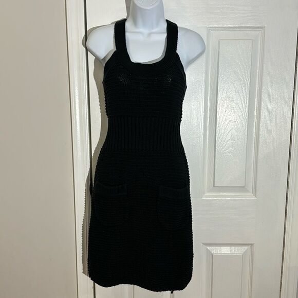 Club Monaco Women's Mixed Stitch Pointelle sleeveless fitted knit dress size SP - Picture 1 of 14